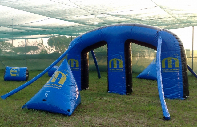  Campo bien equipado 