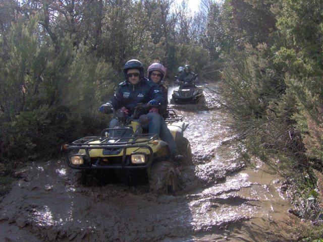  Inmersos en el barro 