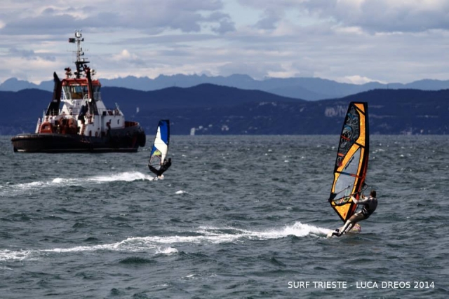  Windsurfista en Trieste