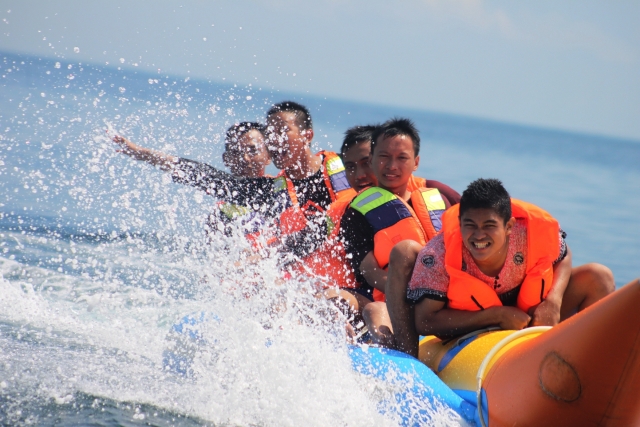  Diviértele en el banana boat 