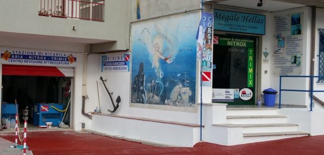  Exterior Buceo Megale Hellas 
