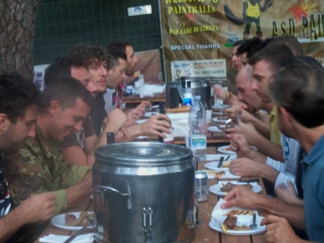  cenamos juntos 
