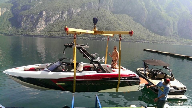  Uno de nuestros barcos