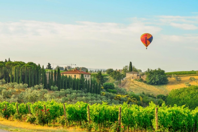 Balloon in Tuscany