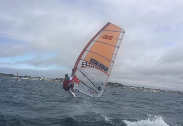  maniobras de windsurf 