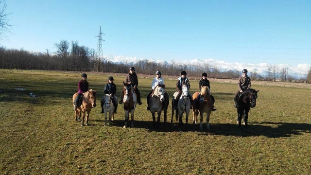 Pequeños excursionistas 