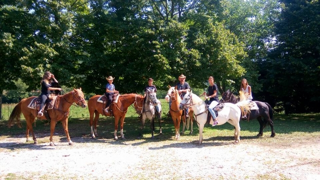  Excursión a caballo en la naturaleza 