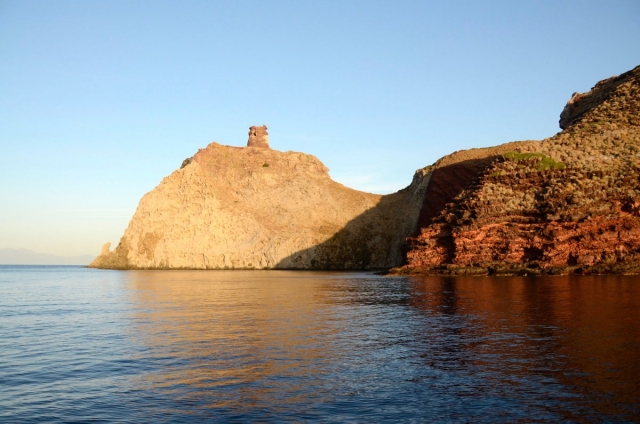  Isla Capraia - Archipiélago Toscano 
