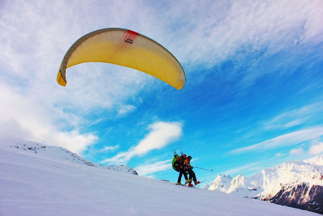  volar en parapenle desde la nieve 