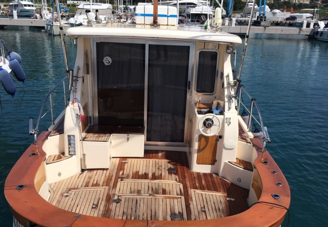  Barco de madera 