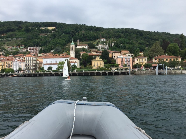  Uno de nuestros botes inflables 