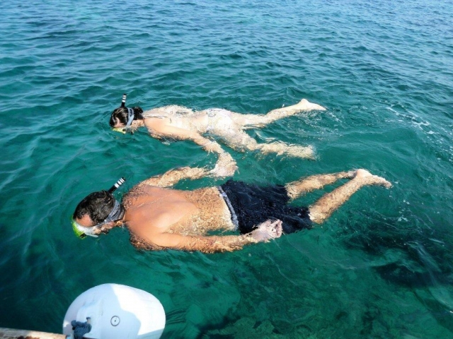  Snorkeling 
