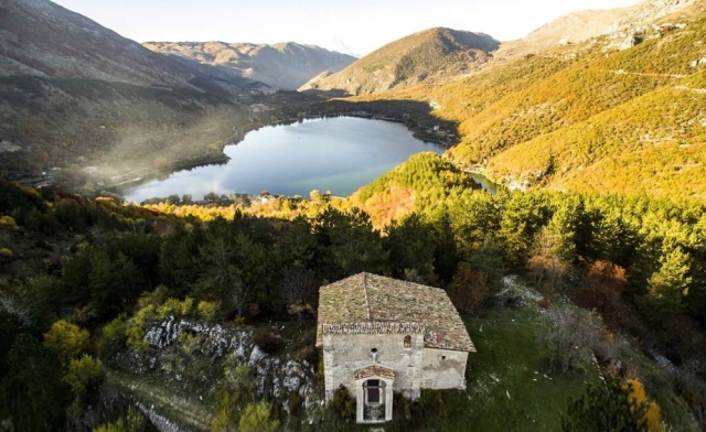  el lago le espera a caballo 