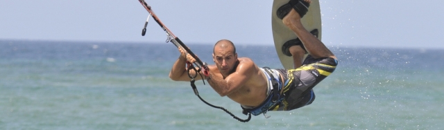  Saltar al mar 