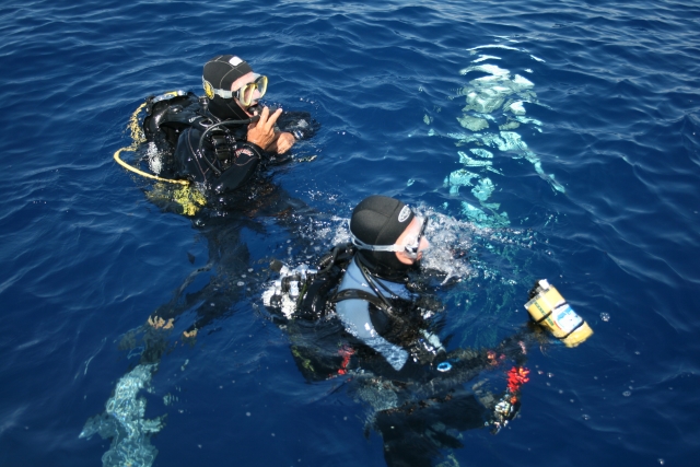  Nicola & Giancarlo (Instructor y Dive Master Padi) 