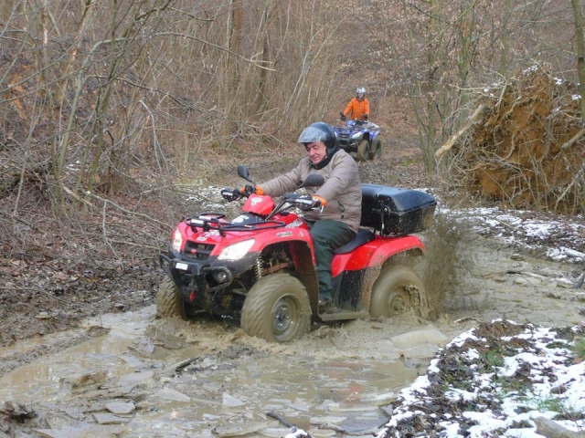  En la naturaleza con motores 