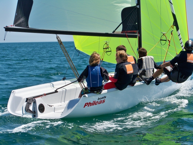 Escuela de vela en La Caletta 