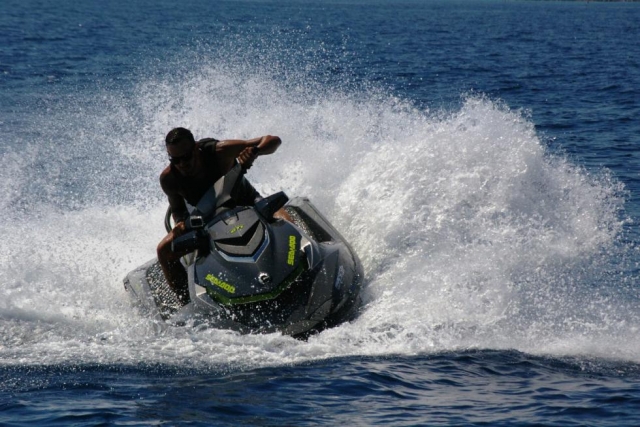  Curva a toda velocidad 