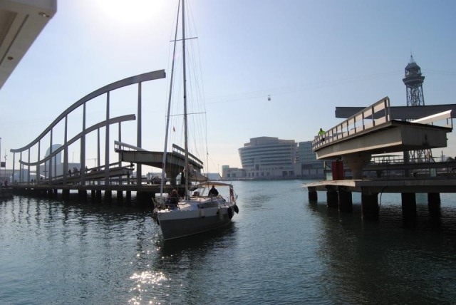  Navegando los mares en un velero 