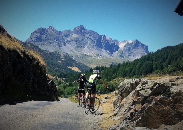  Cicloturismo por la cerro 