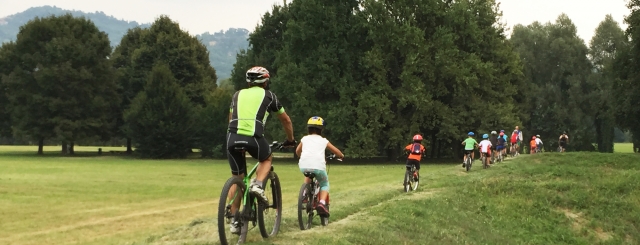  Escuela de MTB para niños 