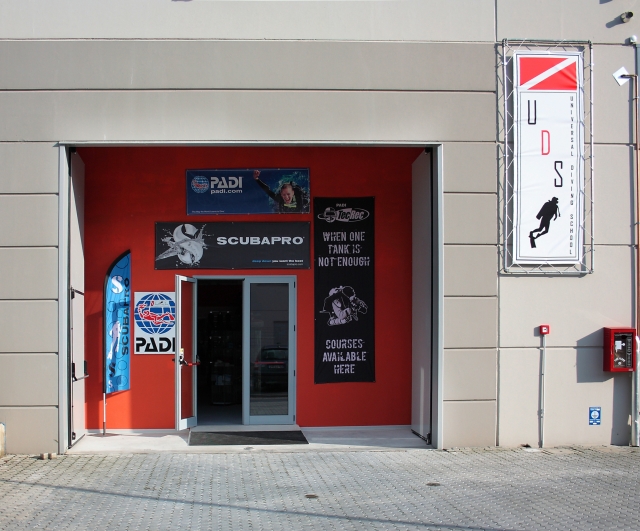  Centro de buceo UDS 