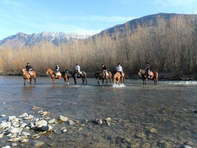 Cruzando el río 
