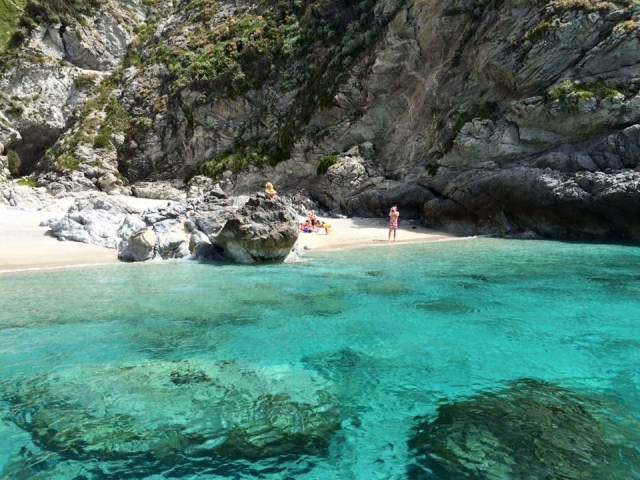  Cala costera