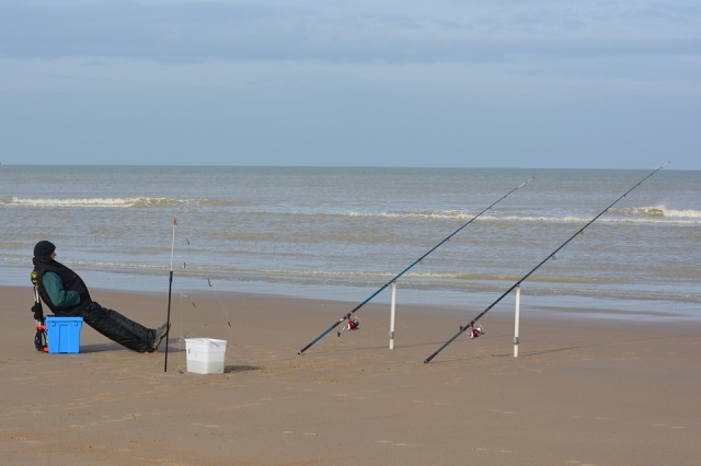  Pesca desde la playa 