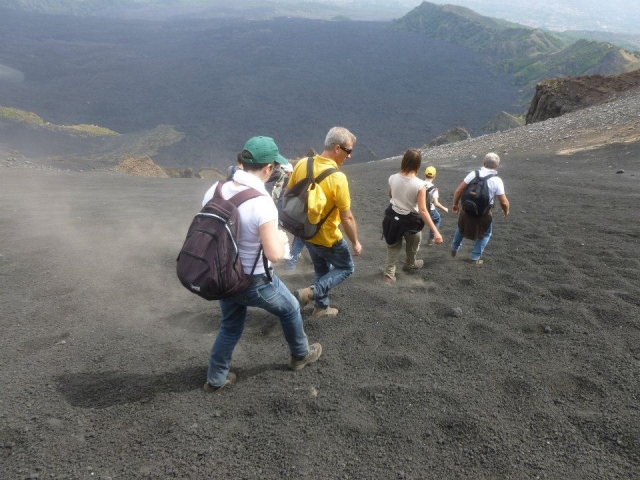  Trekking en el Monle Etna