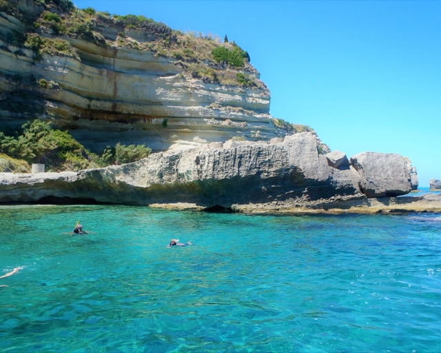  Mar cristalino de Calabria 