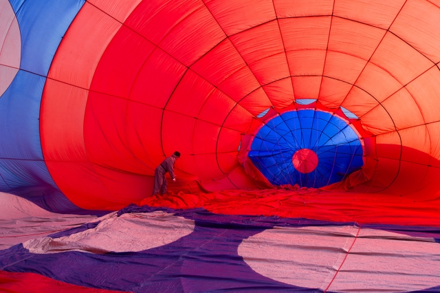  El inflado del globo aerostático 