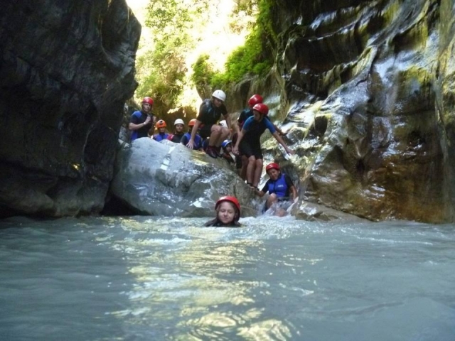  un chapuzón al final del barranquismo 
