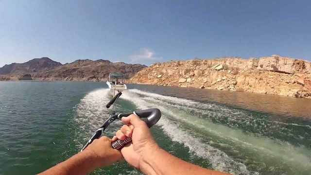 remolcadas a toda velocidad