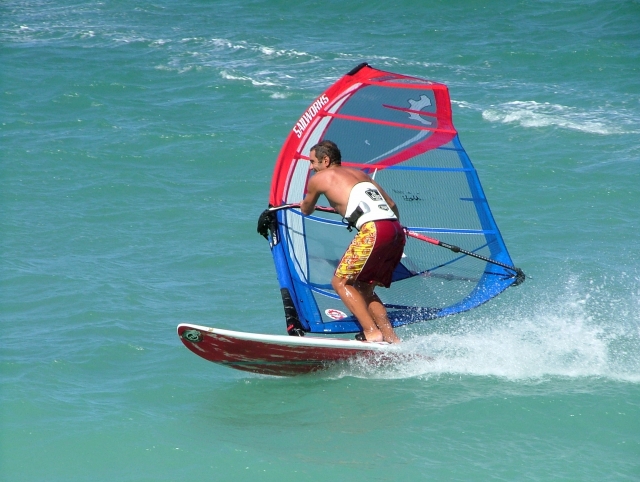  Windsurf 