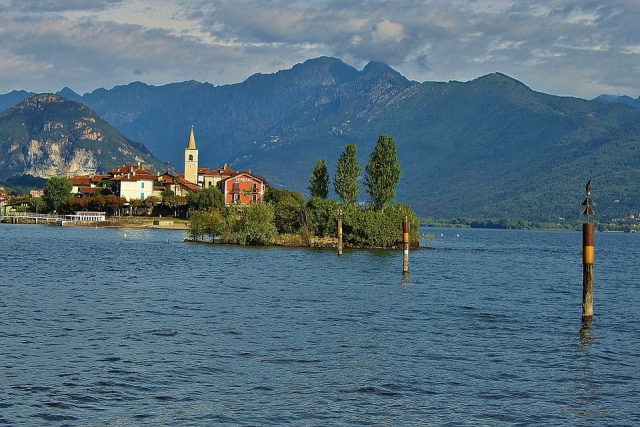  Hacia una isla del lago Maggiore 