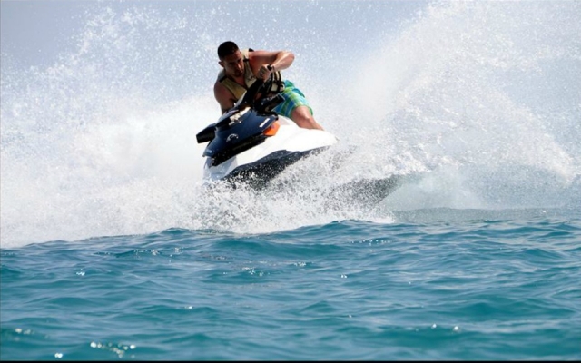 Una de nuestras jet skis 