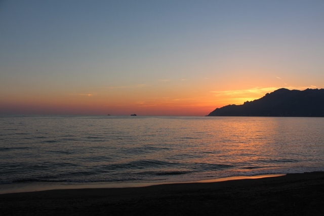  Atardecer en la costa 