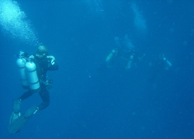  Grupo de expertos en el mar 
