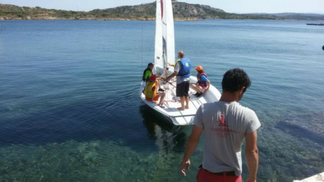  Alumnos y profesor en las clases 
