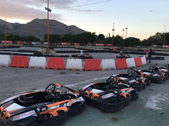  NUESTRO KART 