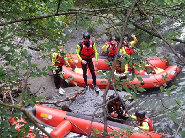 Listo para descender el río
