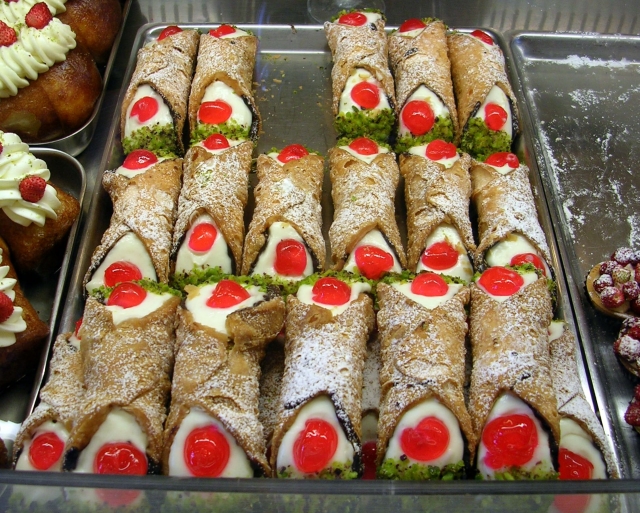 Cannoli siciliano 