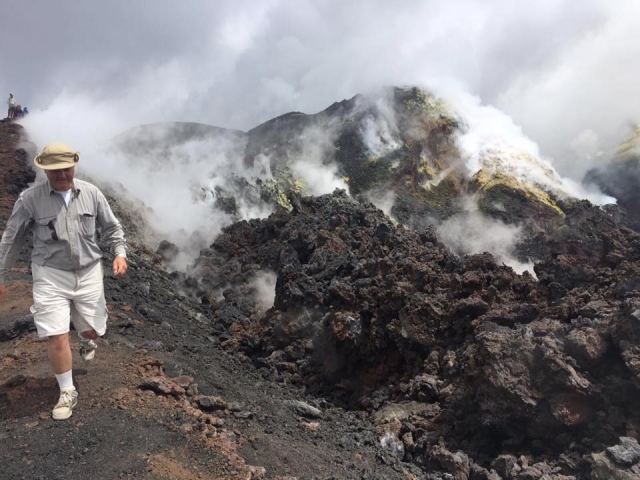  Etna trekking 