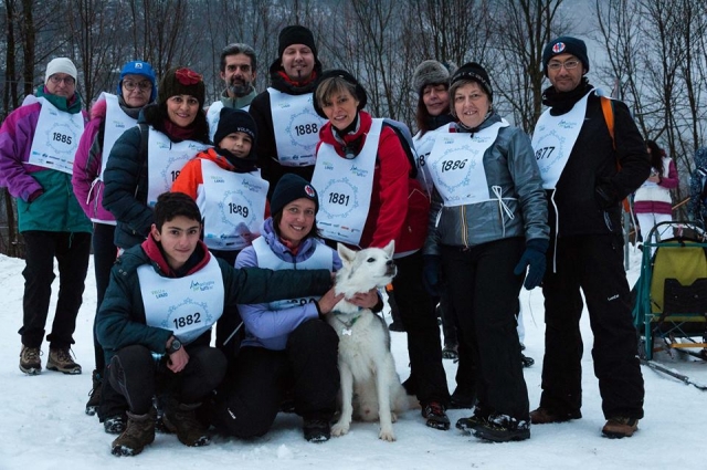 El grupo con nuestro perrito 