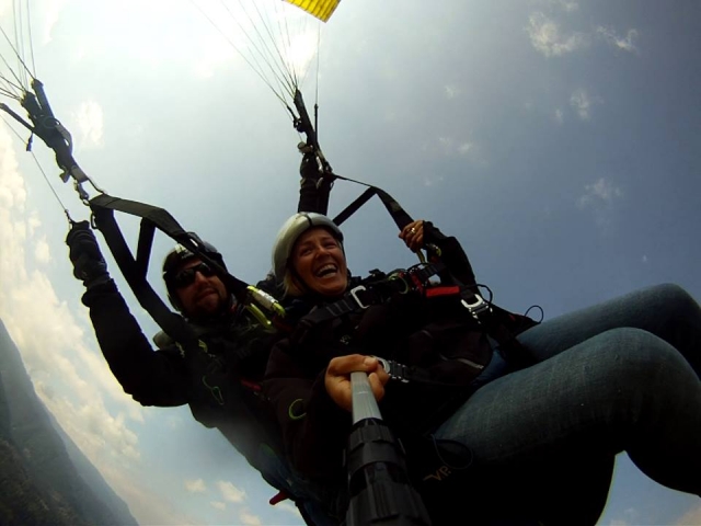  Vuelo en parapenle de dos asientos 