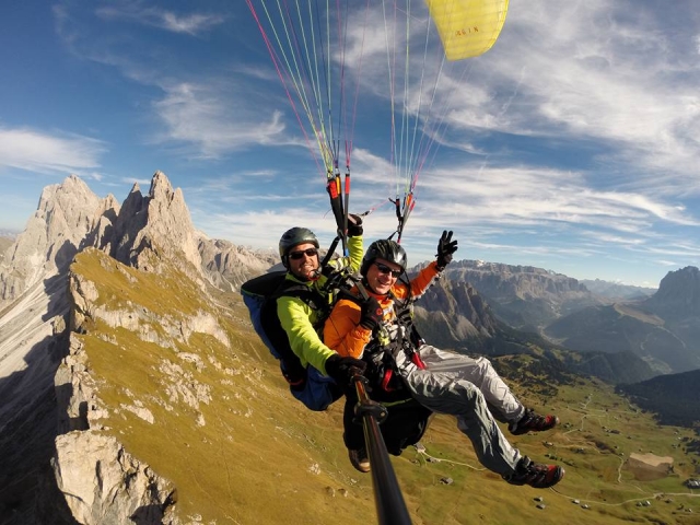  Vuelo en tándem en los Dolomitas 