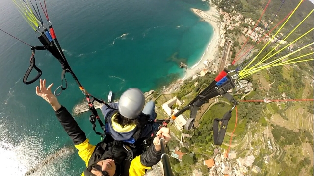  Vuela sobre la costa 