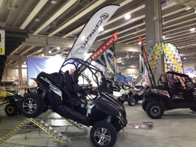  Nuestros cuatrimotos en exhibición 