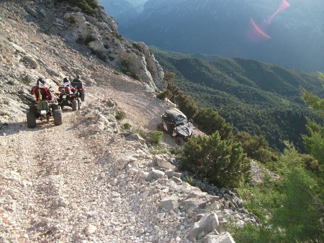  En medio de las montañas 